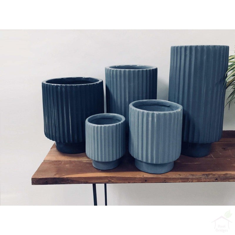 Pots 5.9"-9.8" Dark Affinity Ceramic Pots